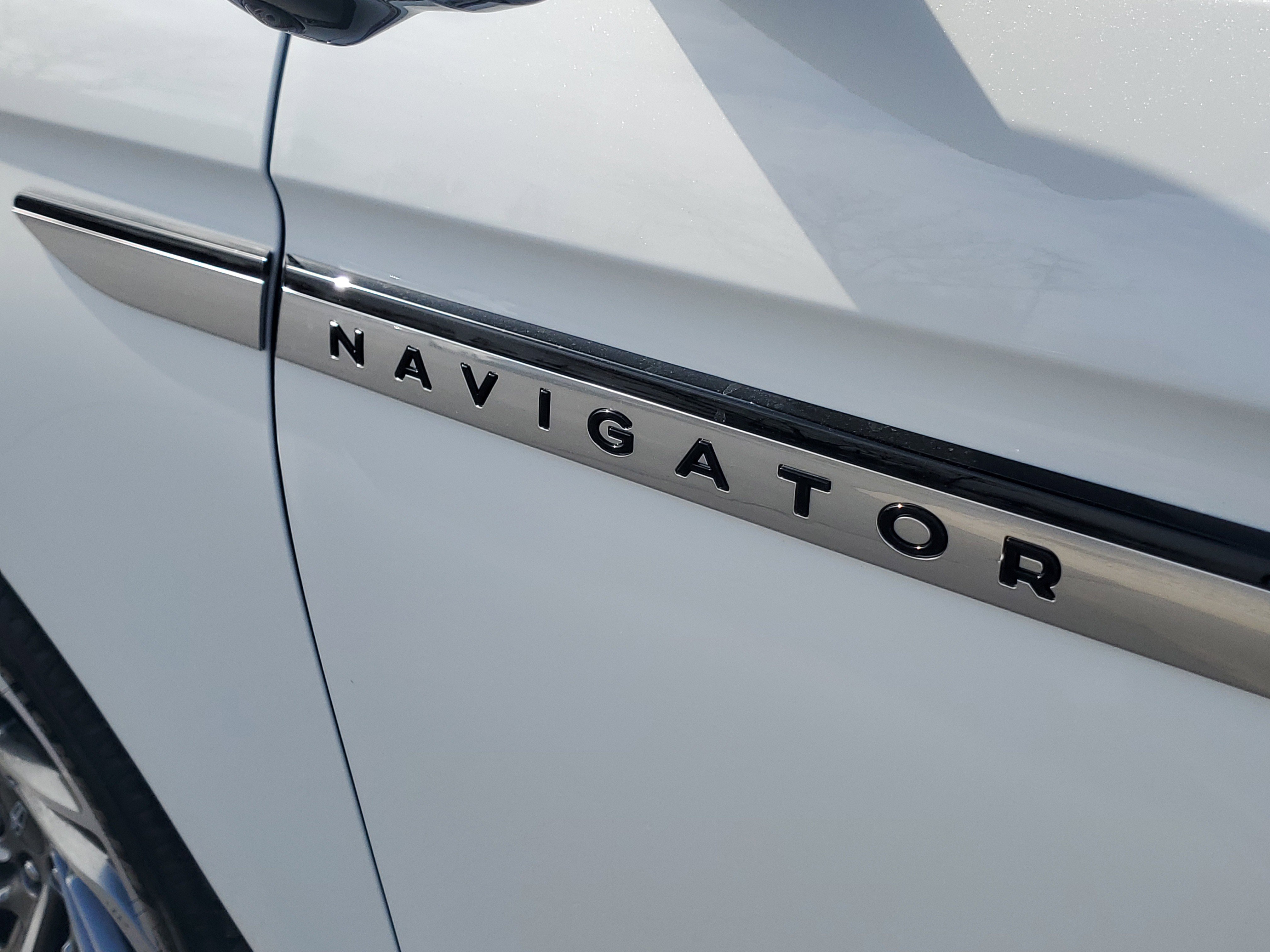 New 2026 Lincoln Navigator Reserve image 7