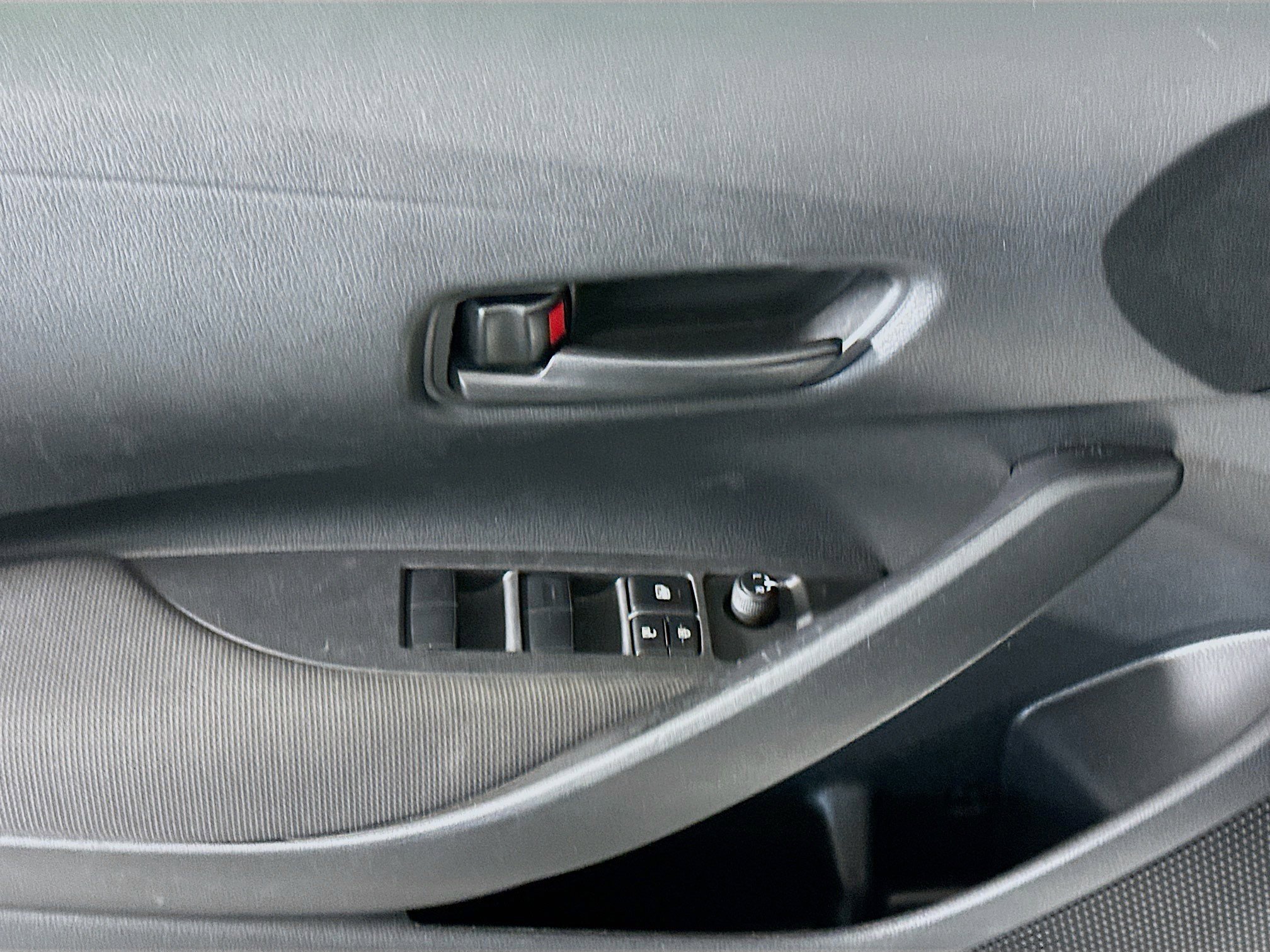 Used 2024 Toyota Corolla LE image 15