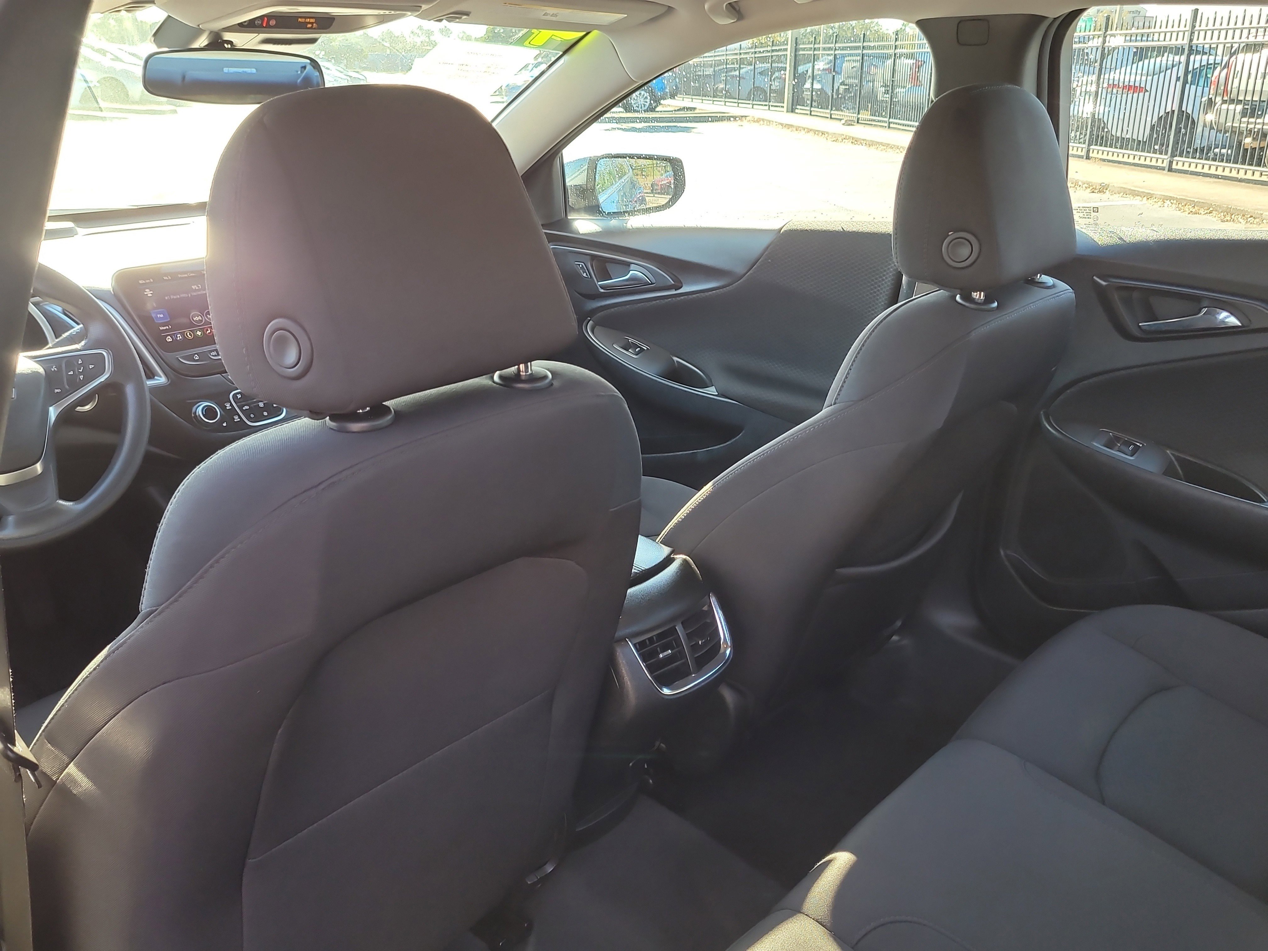 Used 2024 Chevrolet Malibu LT image 12