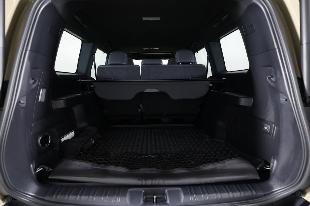 Used 2025 Lexus GX 550 image 12