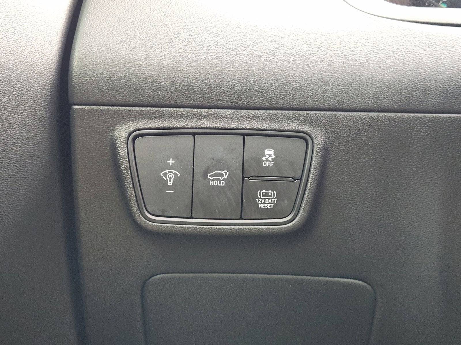 Used 2022 Hyundai Tucson Limited image 22