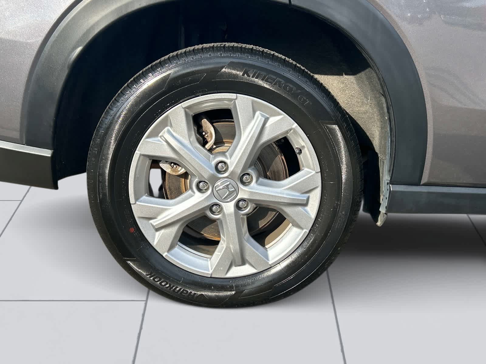 Used 2025 Honda HR-V LX image 11