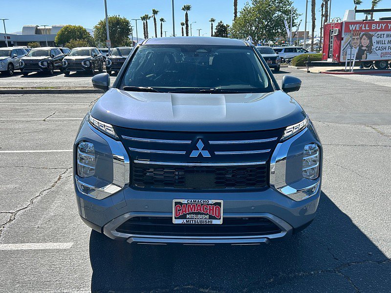 New 2026 Mitsubishi Outlander SE FWD image 2