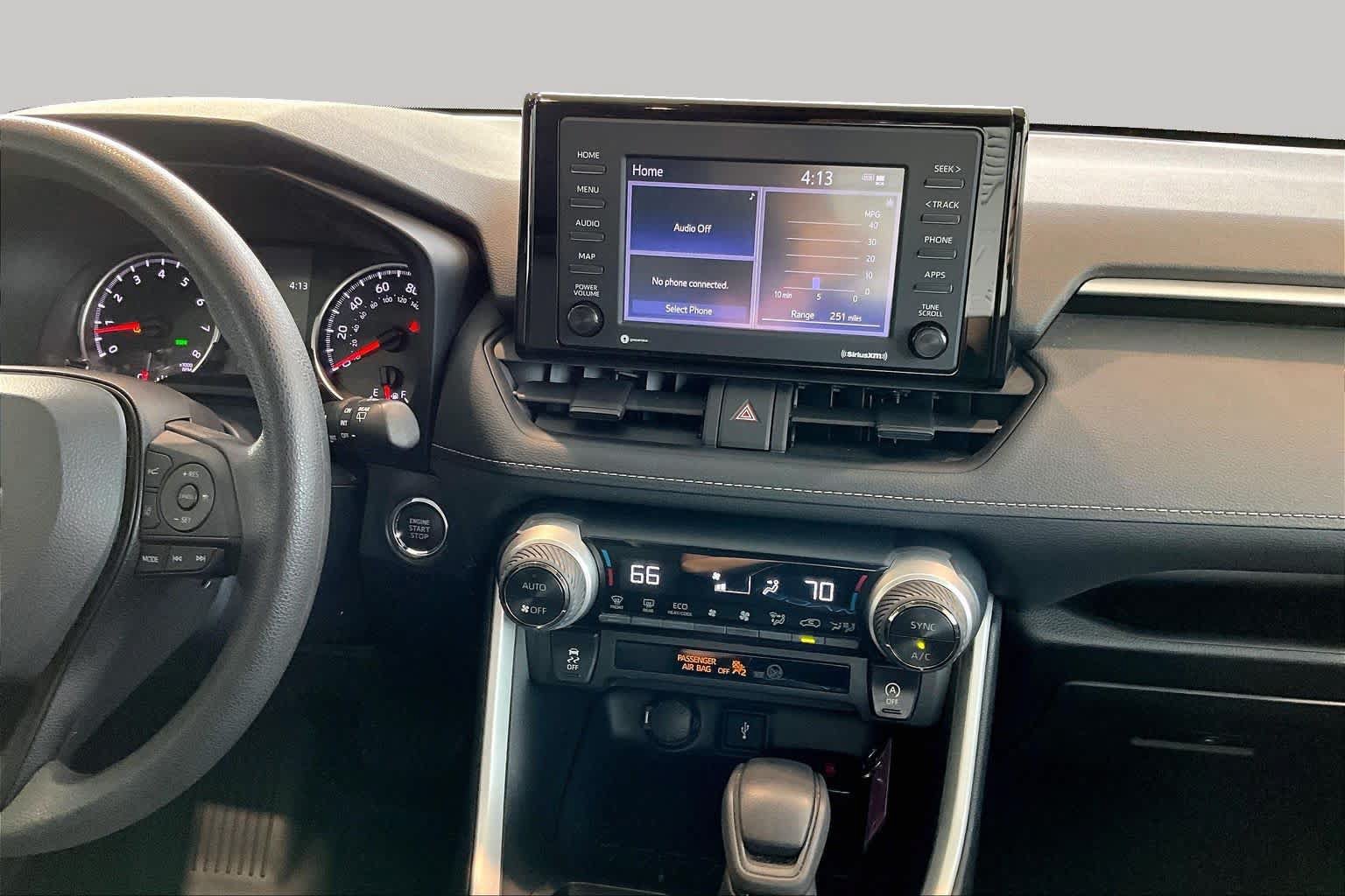 Used 2022 Toyota RAV4 XLE w/ Convenience Package FWD image 6