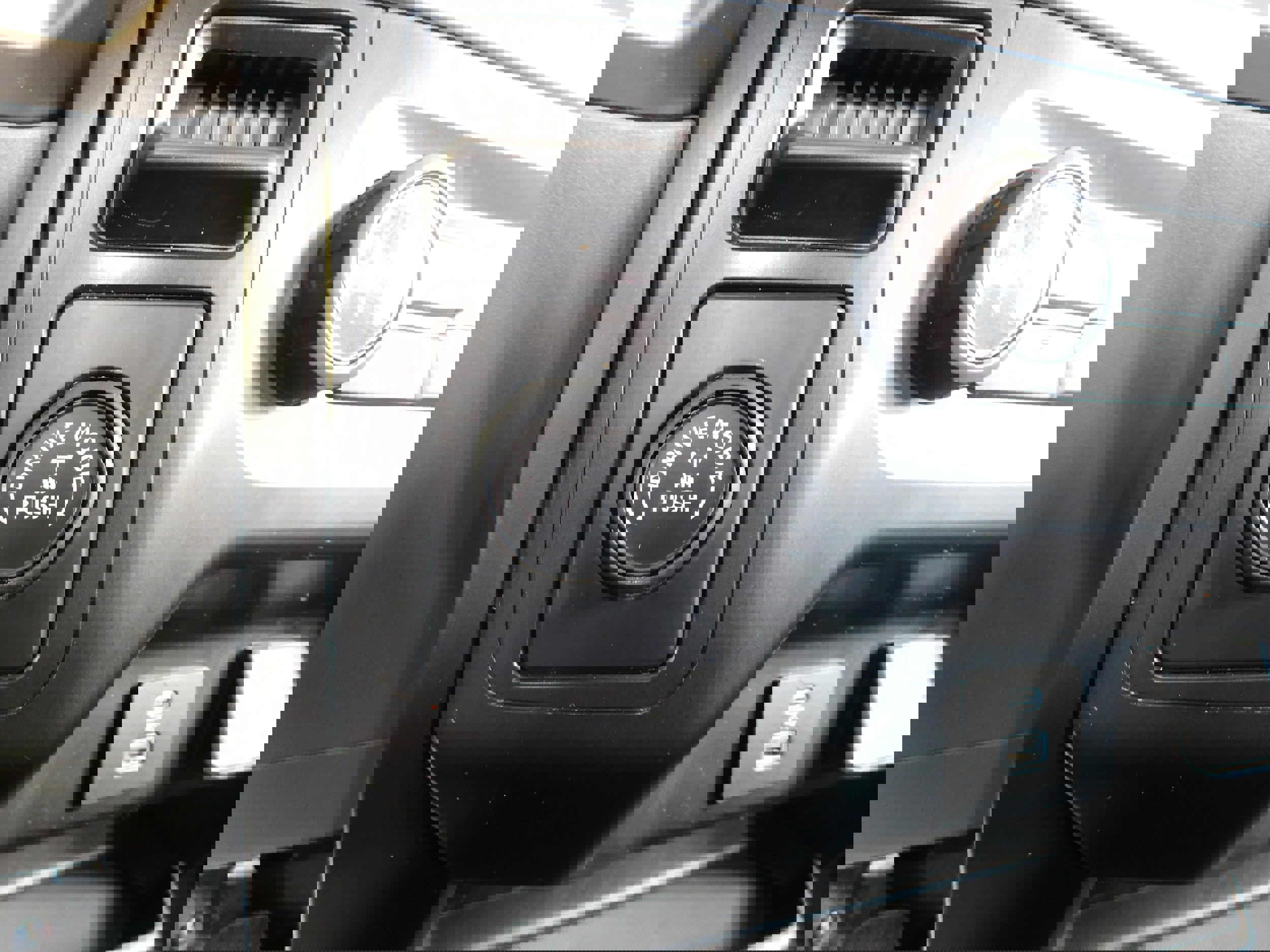 Used 2021 Ford F150 XL w/ Equipment Group 101A High image 16