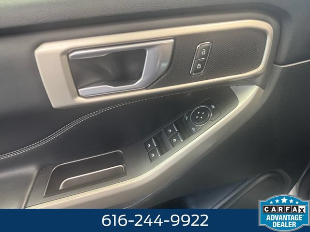 Used 2023 Ford Explorer XLT w/ Equipment Group 202A AWD/4WD image 25