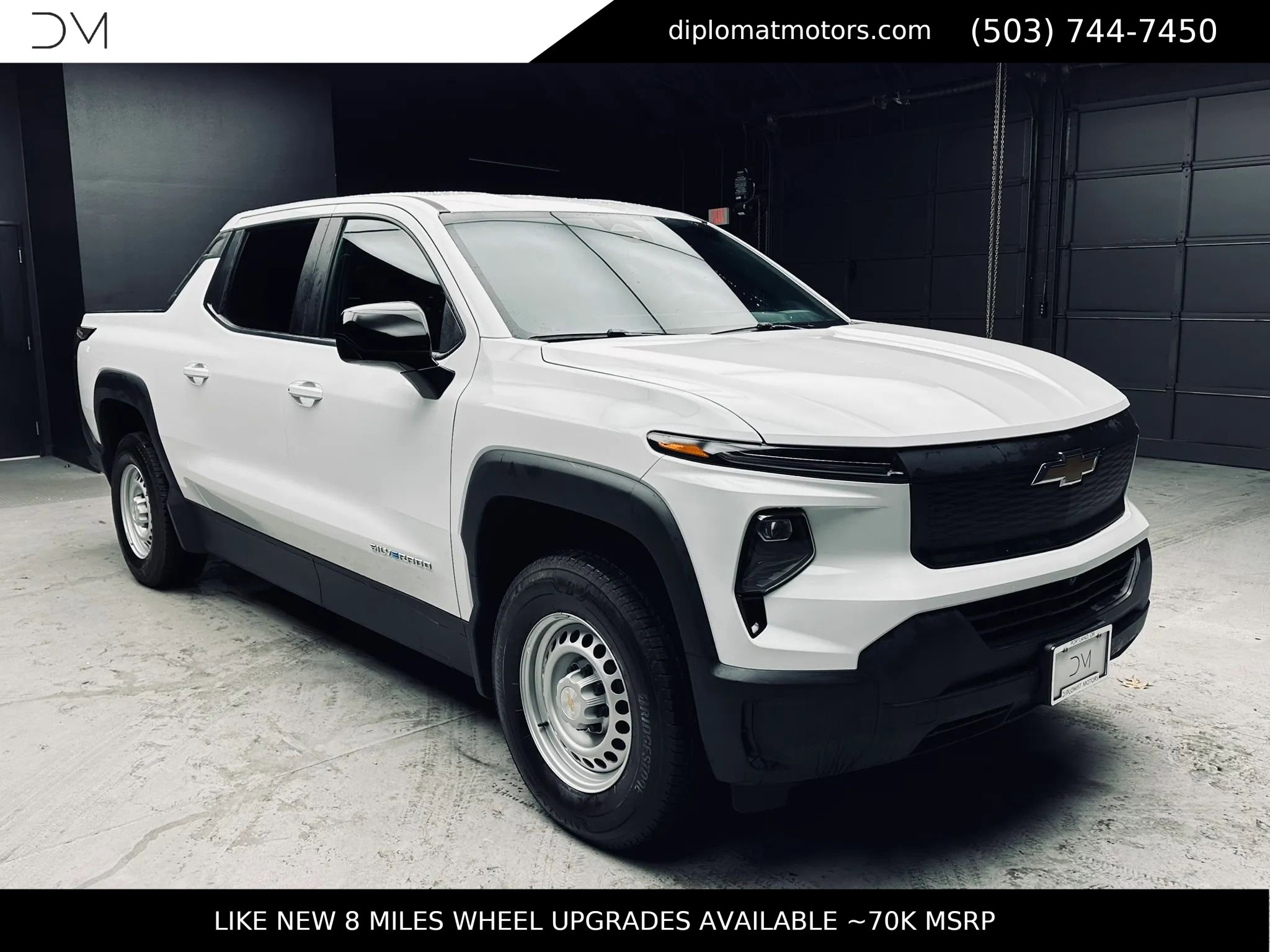 Used 2024 Chevrolet Silverado EV W/T AWD/4WD image 9