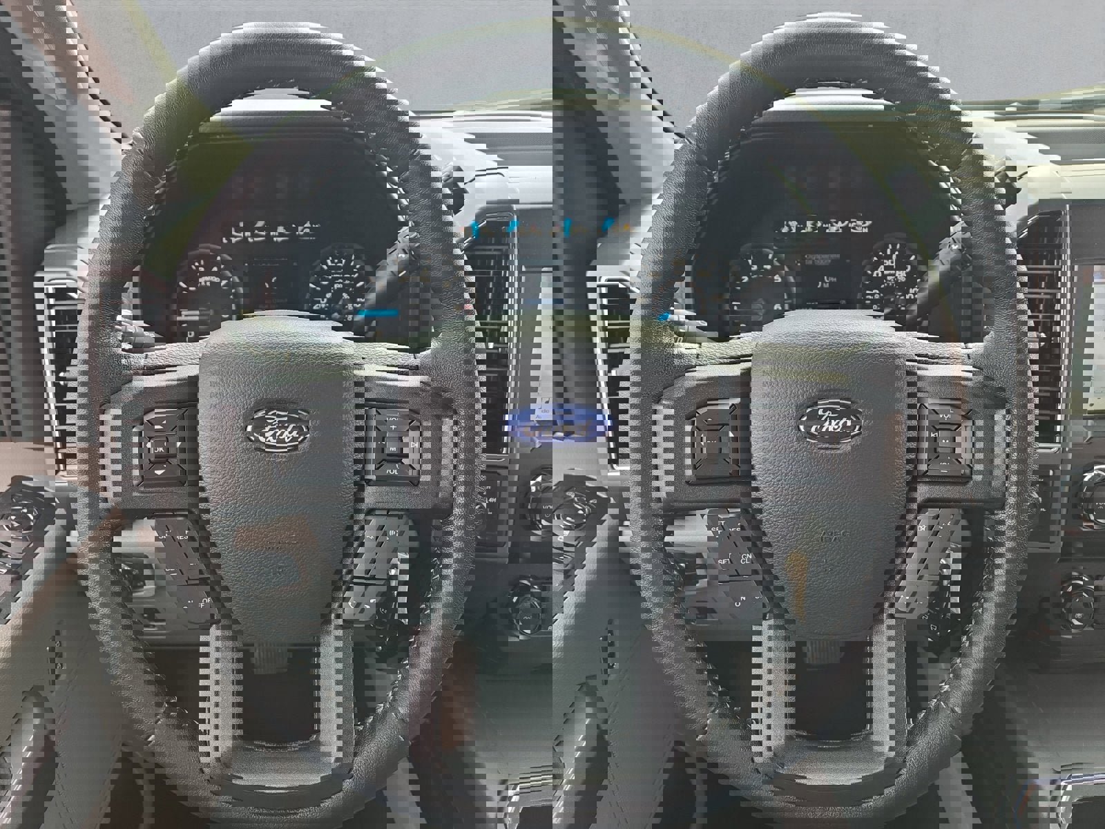 Used 2019 Ford F150 XLT w/ Equipment Group 302A Luxury image 13