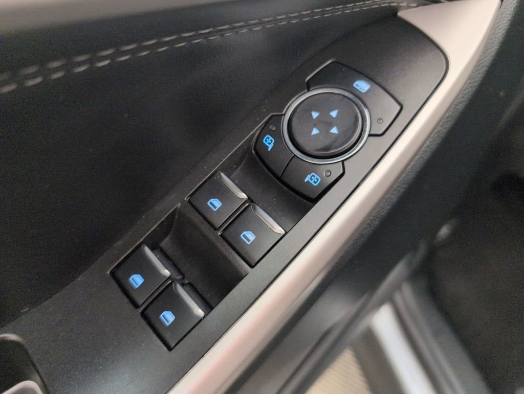 Used 2024 Ford Explorer XLT w/ Equipment Group 202A image 32