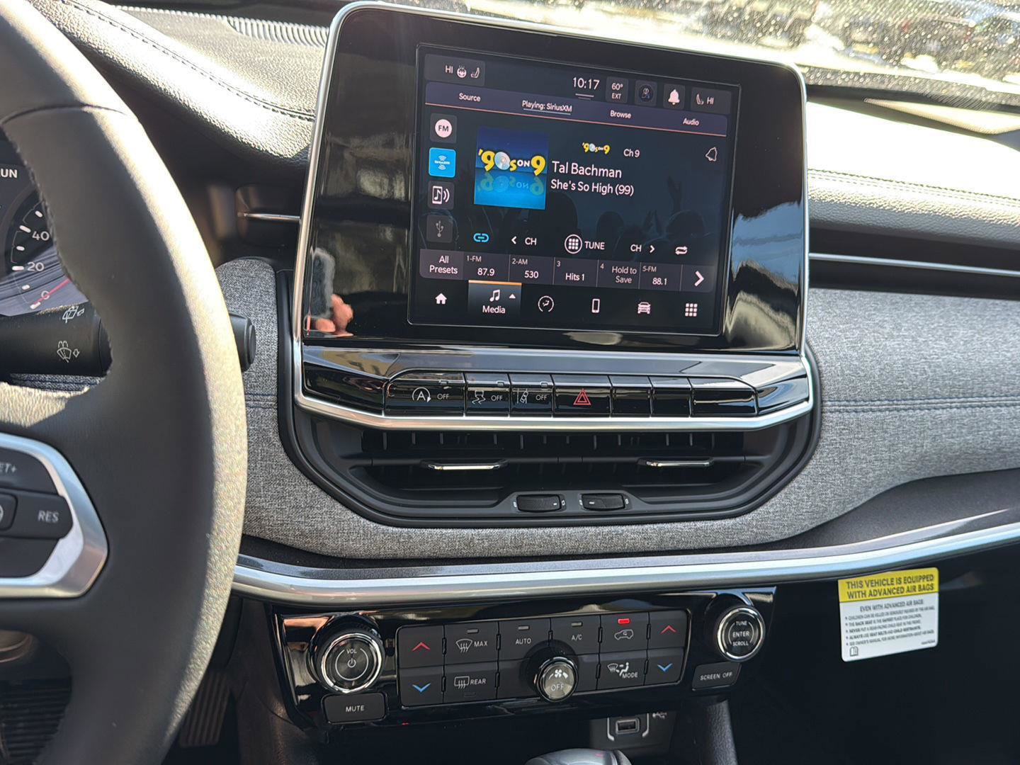 New 2026 Jeep Compass Latitude image 14