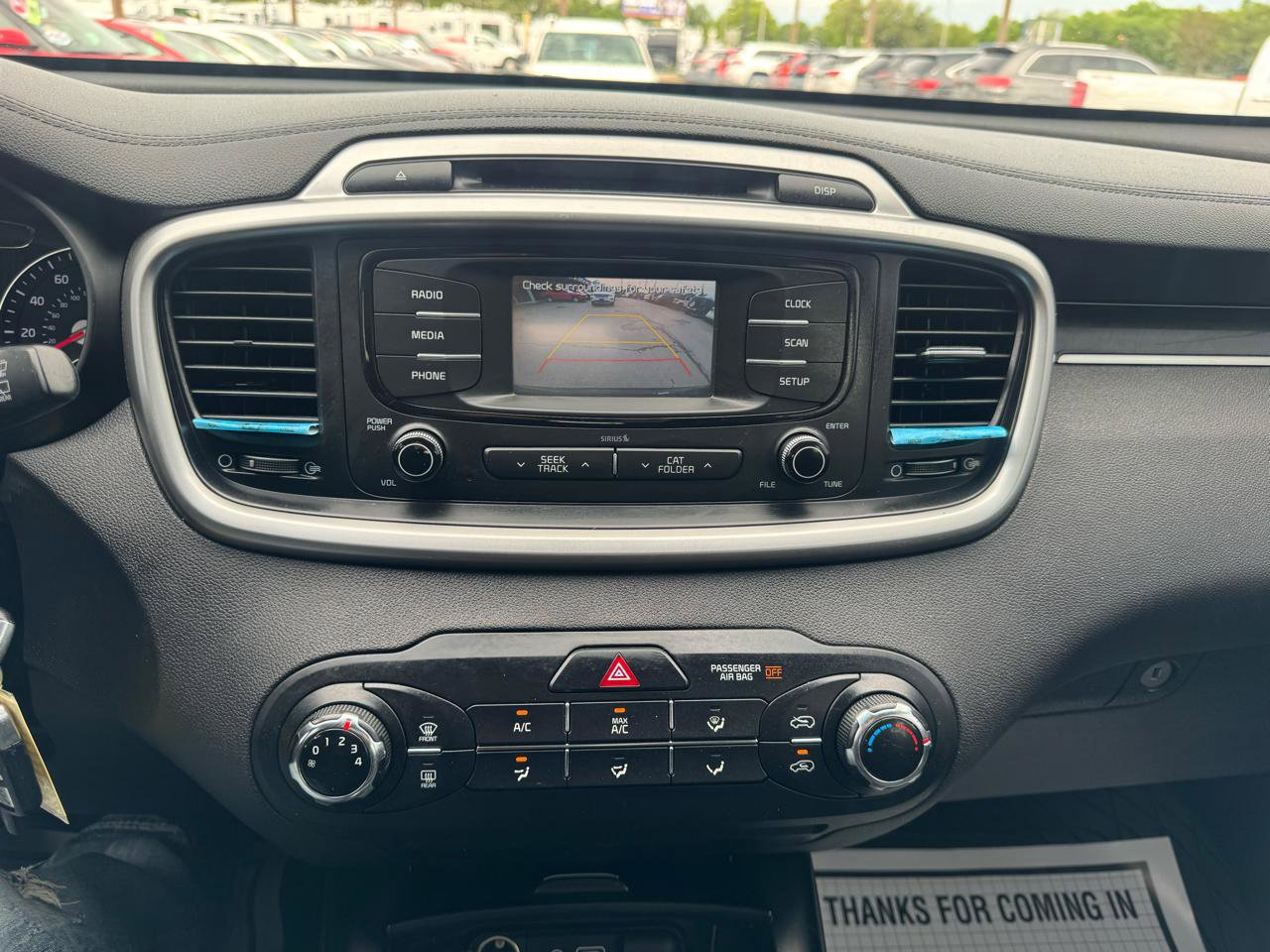 Used 2017 Kia Sorento LX FWD image 14