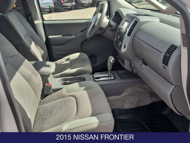 Used 2015 Nissan Frontier SV w/ SV Value Truck Package AWD/4WD image 20