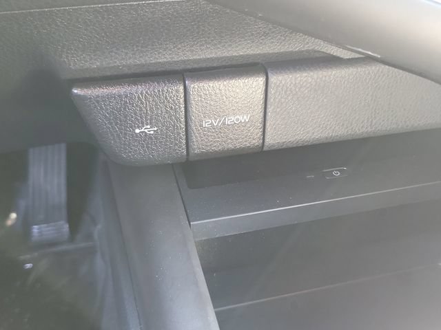 Used 2023 Toyota Camry XLE w/ Protection Package (Q2) (TMS) FWD image 12