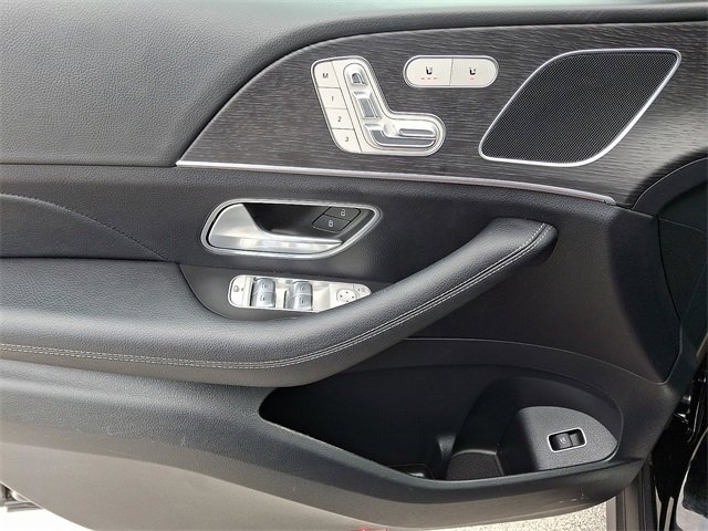 Used 2024 Mercedes-Benz GLE 350 4MATIC image 11