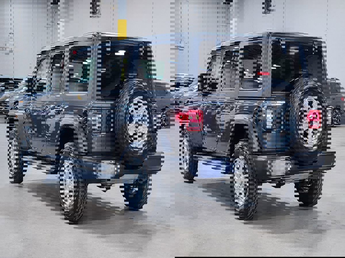 Used 2022 Jeep Wrangler Unlimited Sport image 11