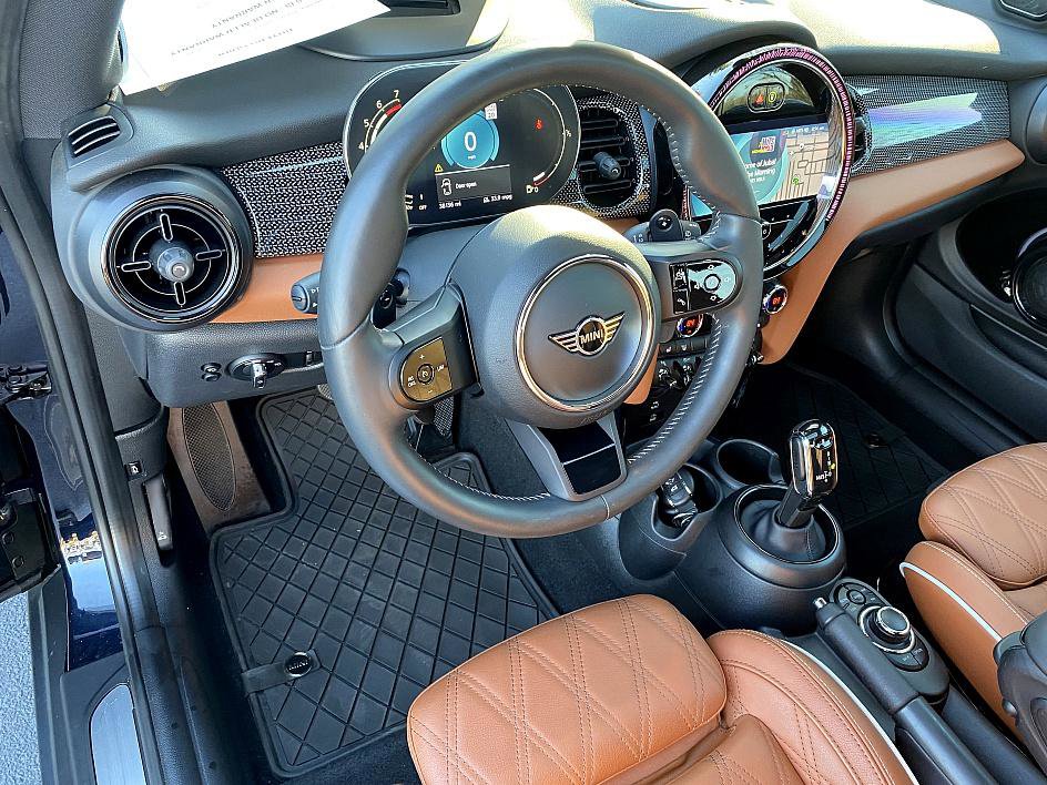 Used 2023 MINI Cooper S image 11