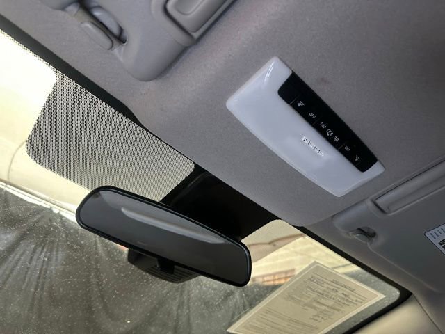 Used 2021 Nissan Versa SV FWD image 32