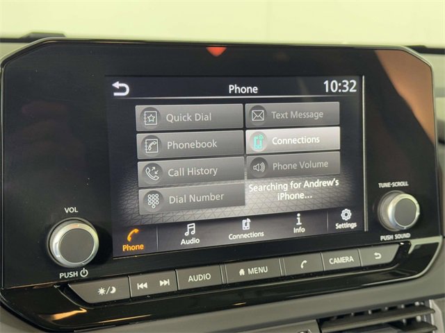 Used 2025 Nissan Pathfinder S image 27