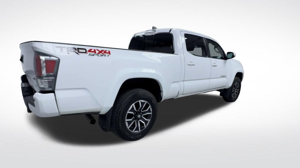 Certified 2022 Toyota Tacoma TRD Sport w/ Technology Package AWD/4WD image 9