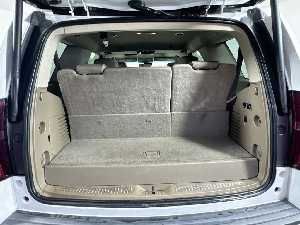 Used 2019 Chevrolet Tahoe LT AWD/4WD image 34