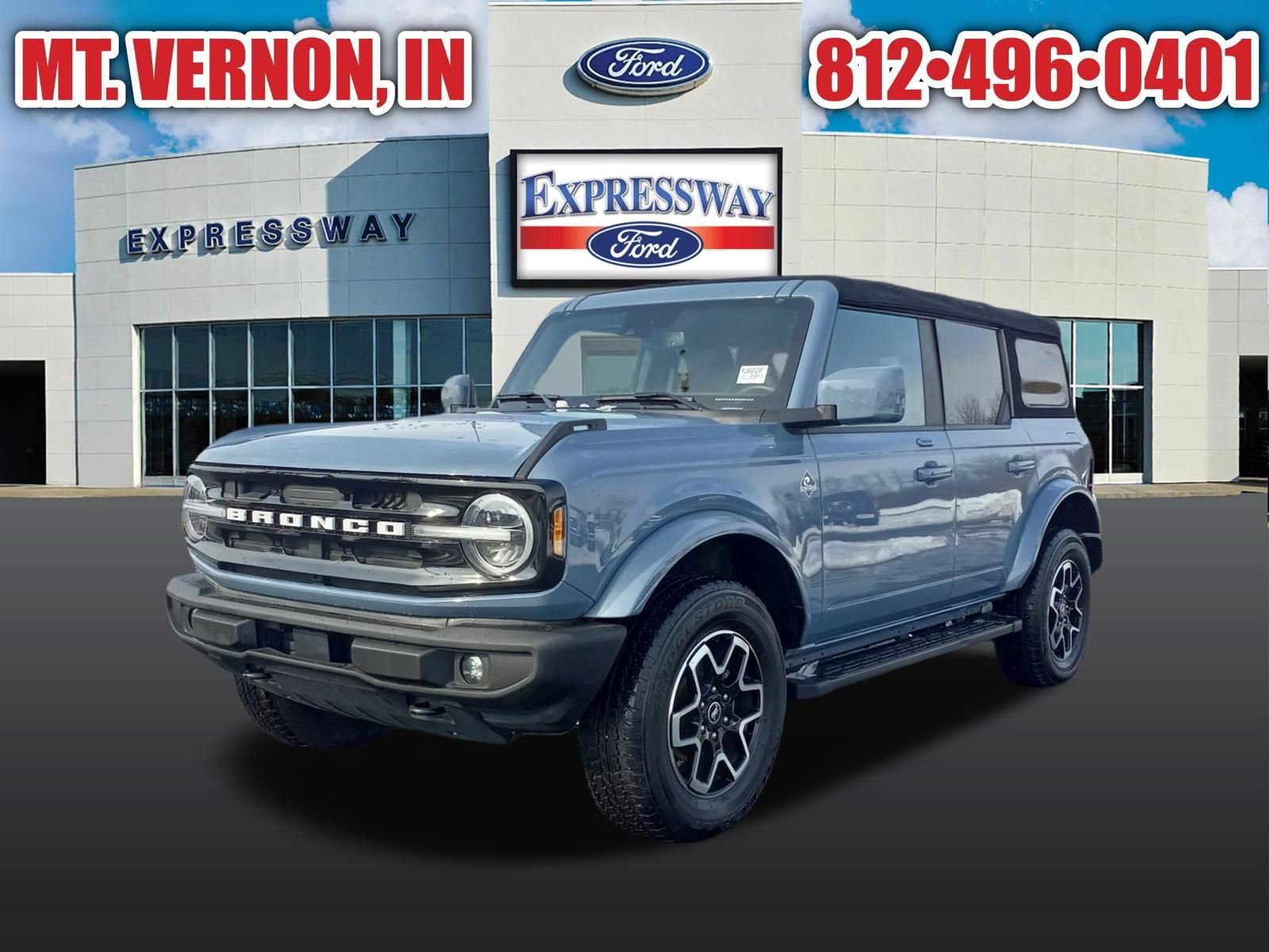 Used 2023 Ford Bronco Outer Banks image 3
