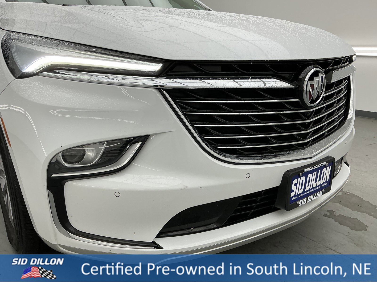 Used 2023 Buick Enclave Essence image 26