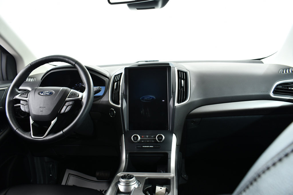 Used 2023 Ford Edge SEL w/ Convenience Package AWD/4WD image 4