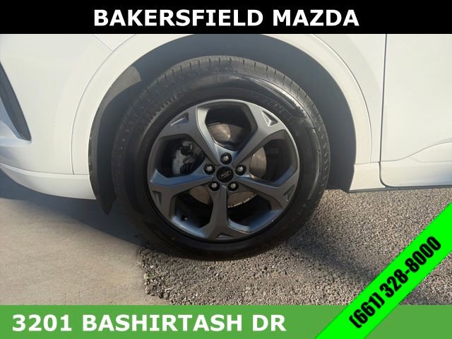 Used 2023 Ford Escape ST-Line image 23