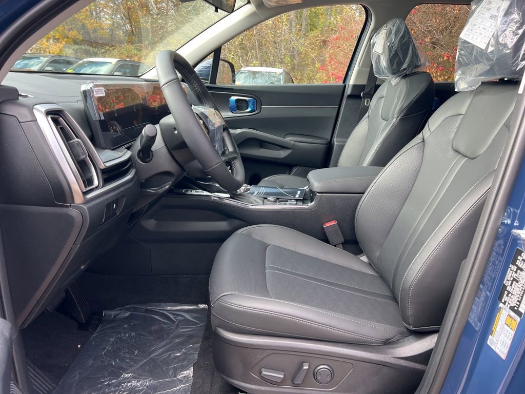 New 2026 Kia Sorento S w/ S Panoramic Sunroof Package image 8