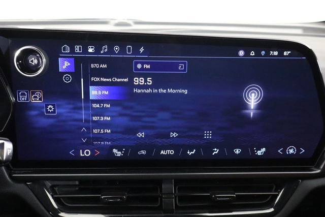 Used 2024 Chevrolet Equinox EV RS w/ LPO, All-Weather Mat Package FWD image 28