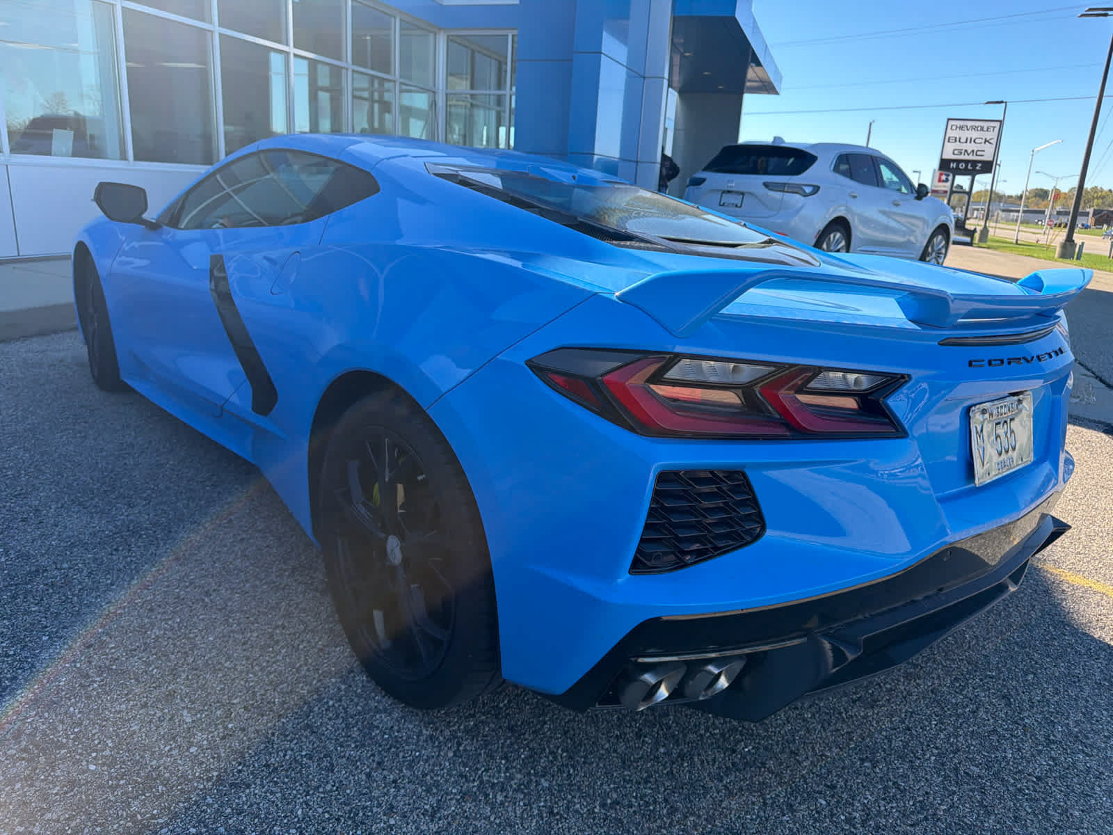Used 2022 Chevrolet Corvette Stingray Preferred Cpe w/ Z51 Performance Package RWD image 5