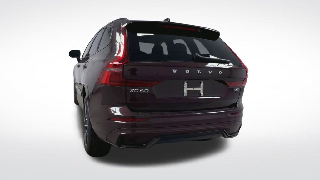 New 2026 Volvo XC60 B5 Plus w/ Climate Package image 7