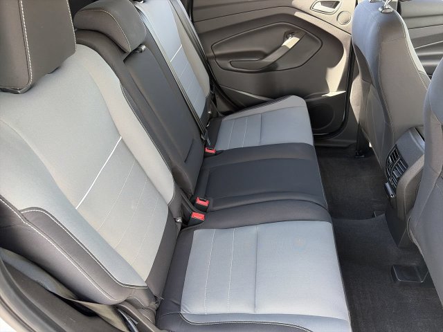 Used 2015 Ford Escape SE w/ Equipment Group 201A FWD image 14