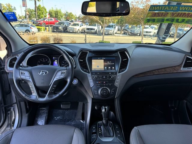 Used 2017 Hyundai Santa Fe Limited AWD/4WD image 25