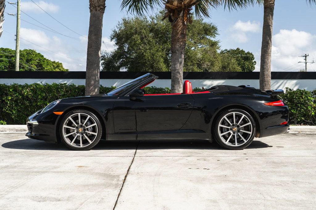 Used 2015 Porsche 911 Carrera image 4