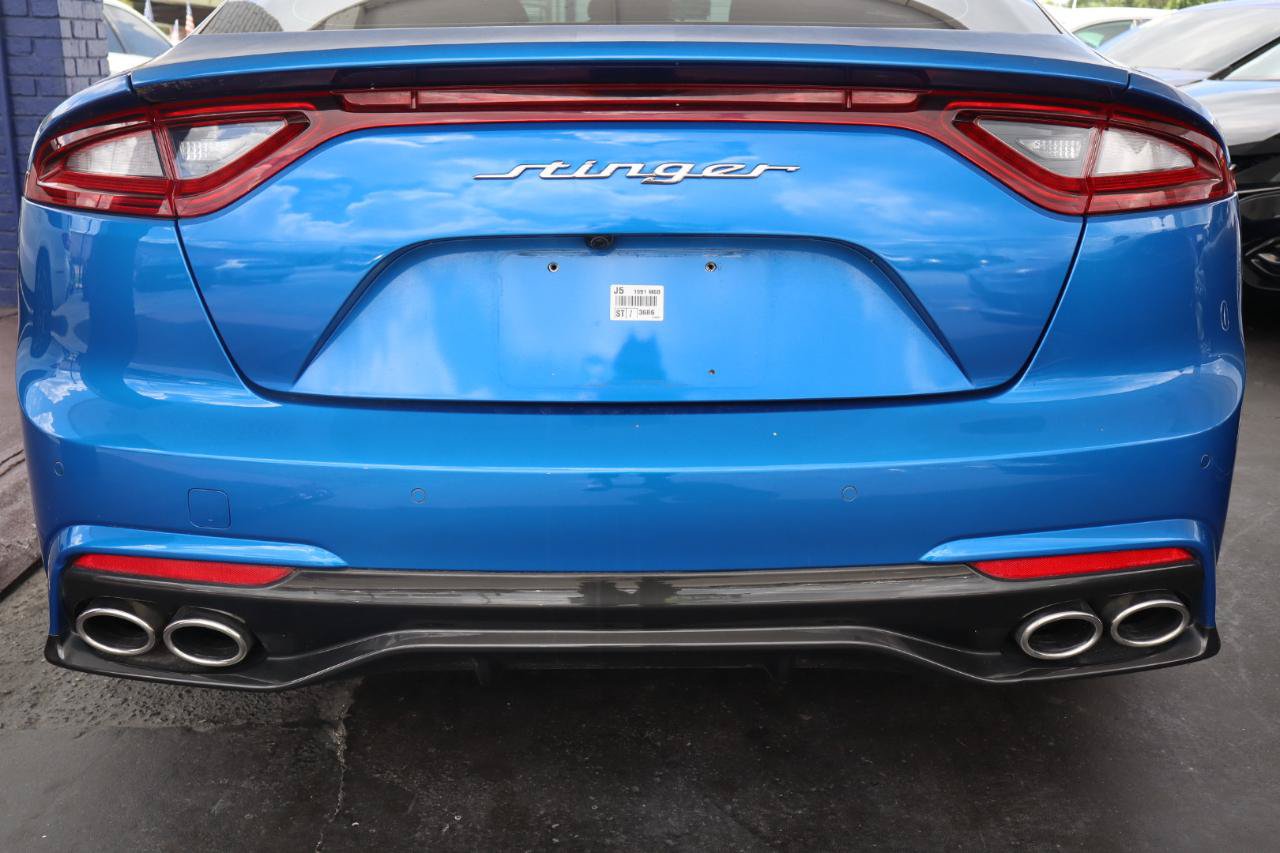 Used 2018 Kia Stinger Premium RWD image 27