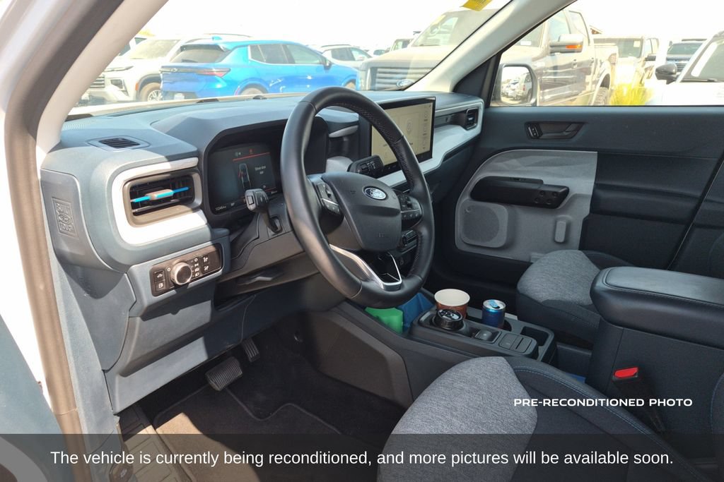 Used 2025 Ford Maverick XLT w/ XLT Luxury Package FWD image 11