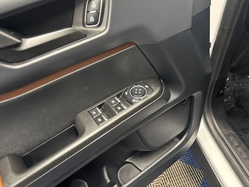 Used 2022 Ford Bronco Sport Outer Banks w/ Tech Package AWD/4WD image 13