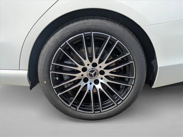 New 2026 Mercedes-Benz C 300 4MATIC Sedan image 9