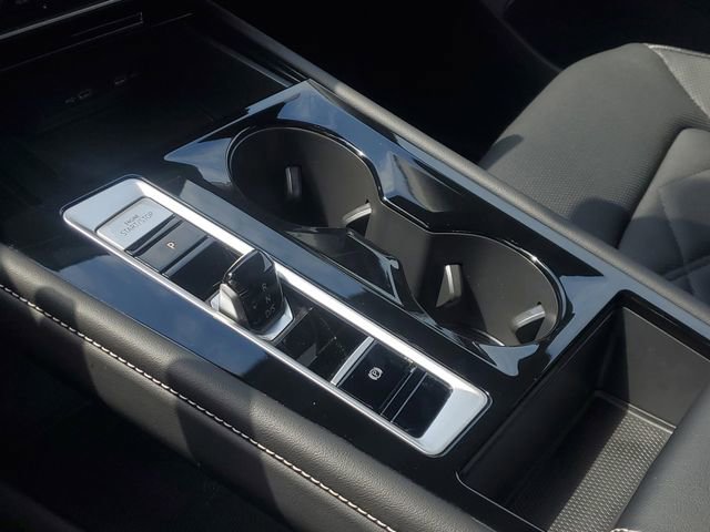 Certified 2025 Volkswagen Atlas Cross Sport SE w/ Panoramic Sunroof Package image 22