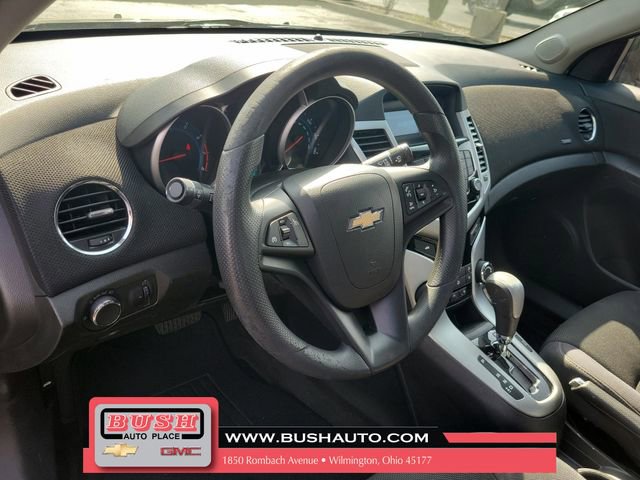 Used 2015 Chevrolet Cruze LT image 19
