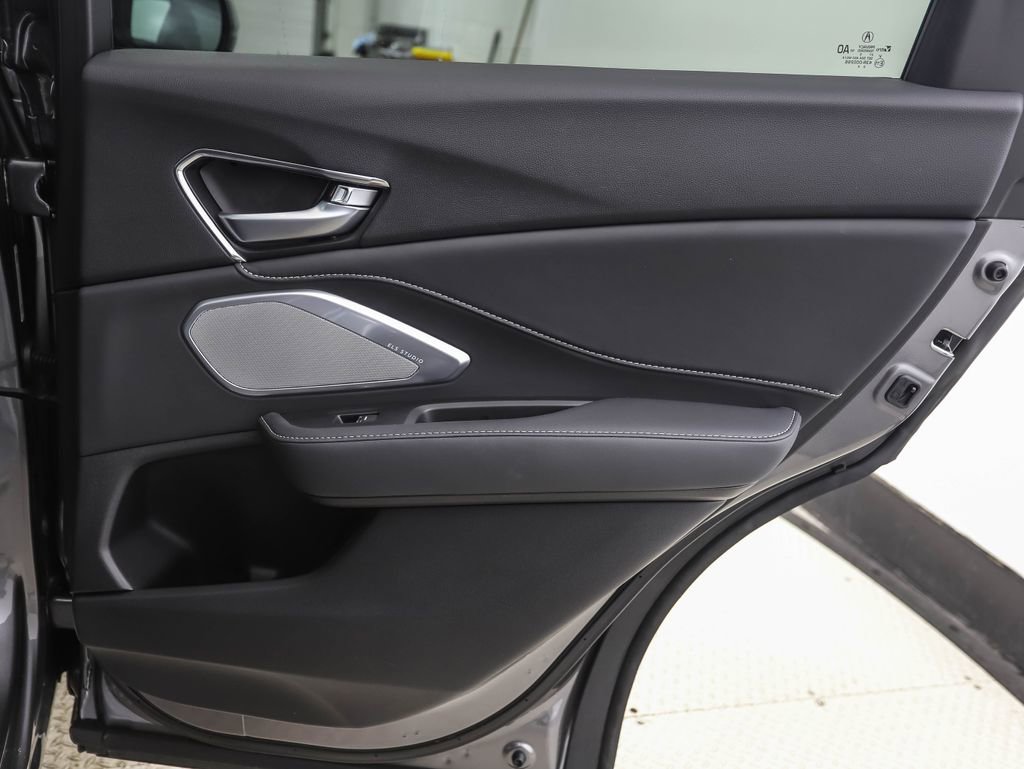 Used 2025 Acura RDX w/ Technology Package image 24