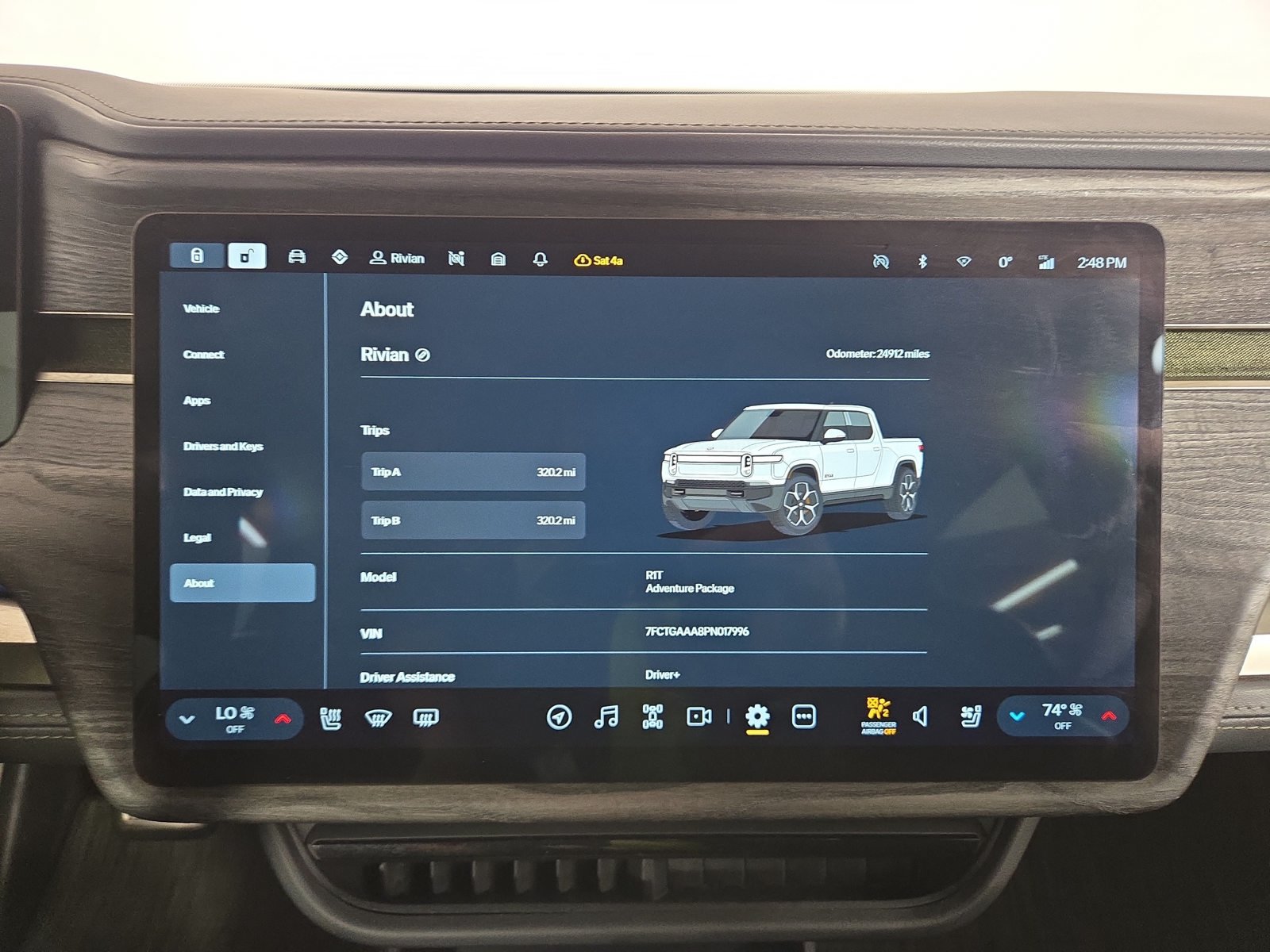 Used 2023 Rivian R1T Adventure Quad AWD/4WD image 27