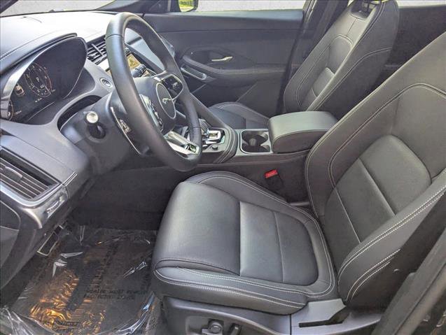 Certified 2024 Jaguar E-PACE R-Dynamic SE AWD/4WD image 17