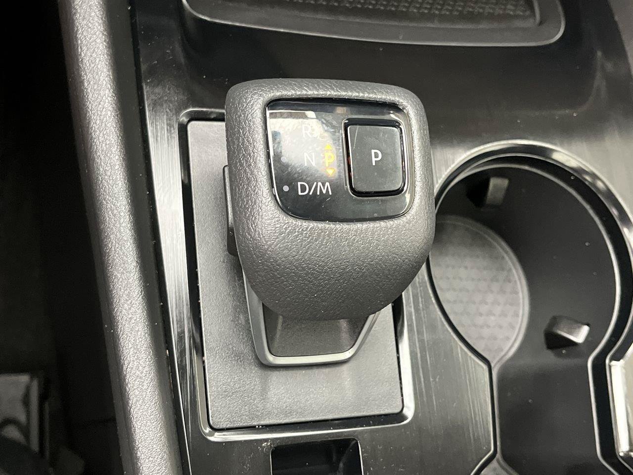 Used 2023 Nissan Rogue SV w/ SV Premium B Package AWD/4WD image 24