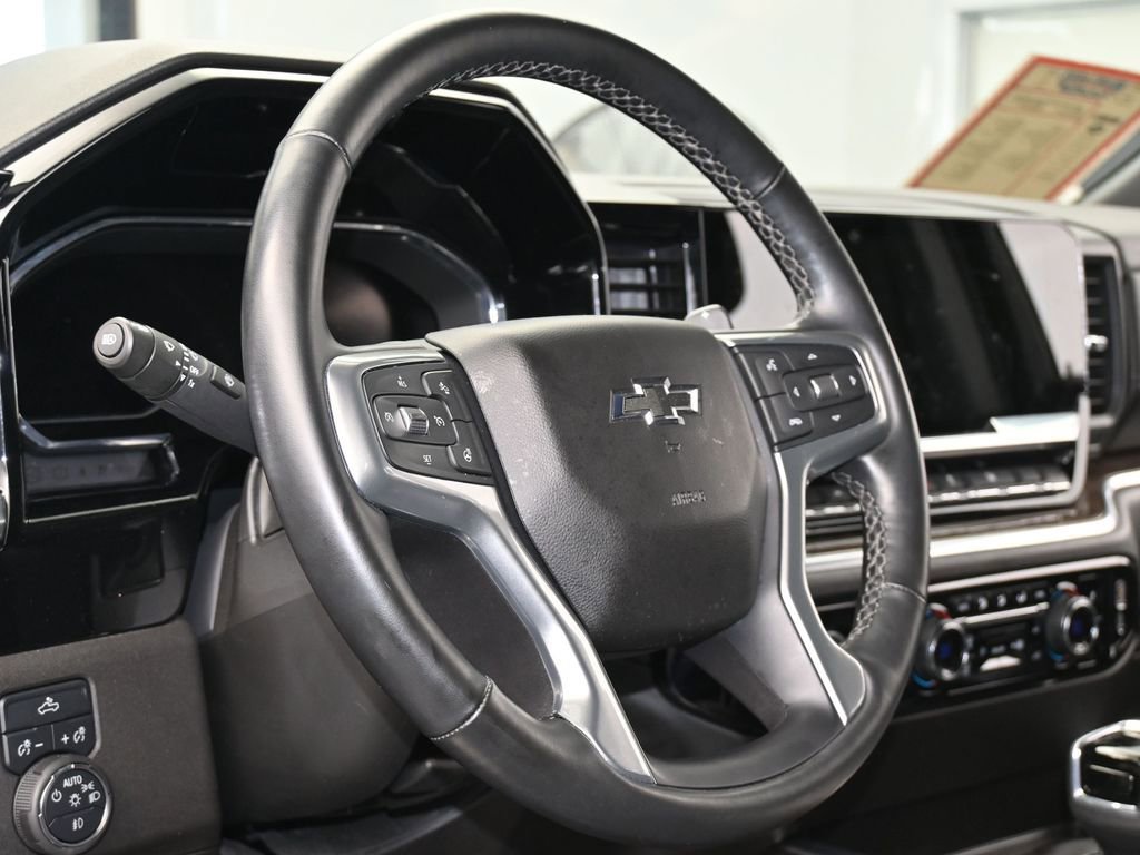 Used 2024 Chevrolet Silverado 1500 RST image 14