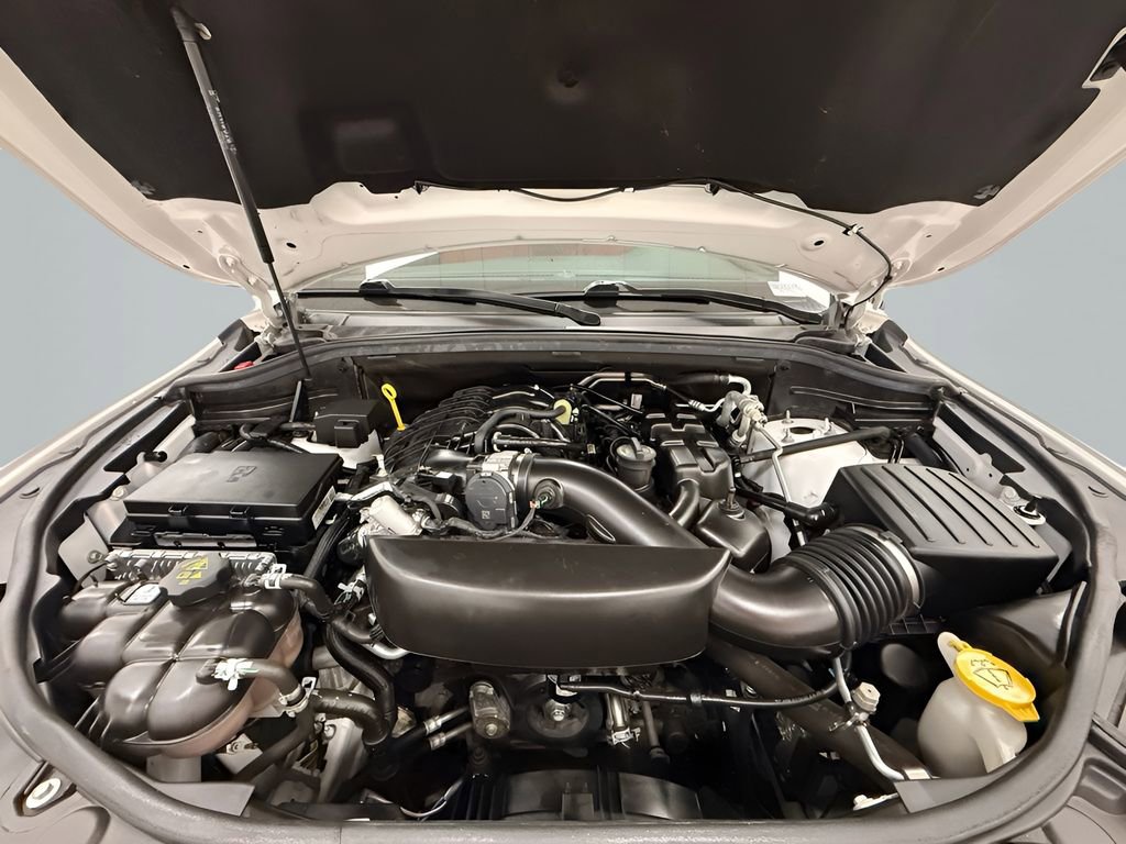 Used 2022 Dodge Durango SXT w/ Blacktop Package image 22