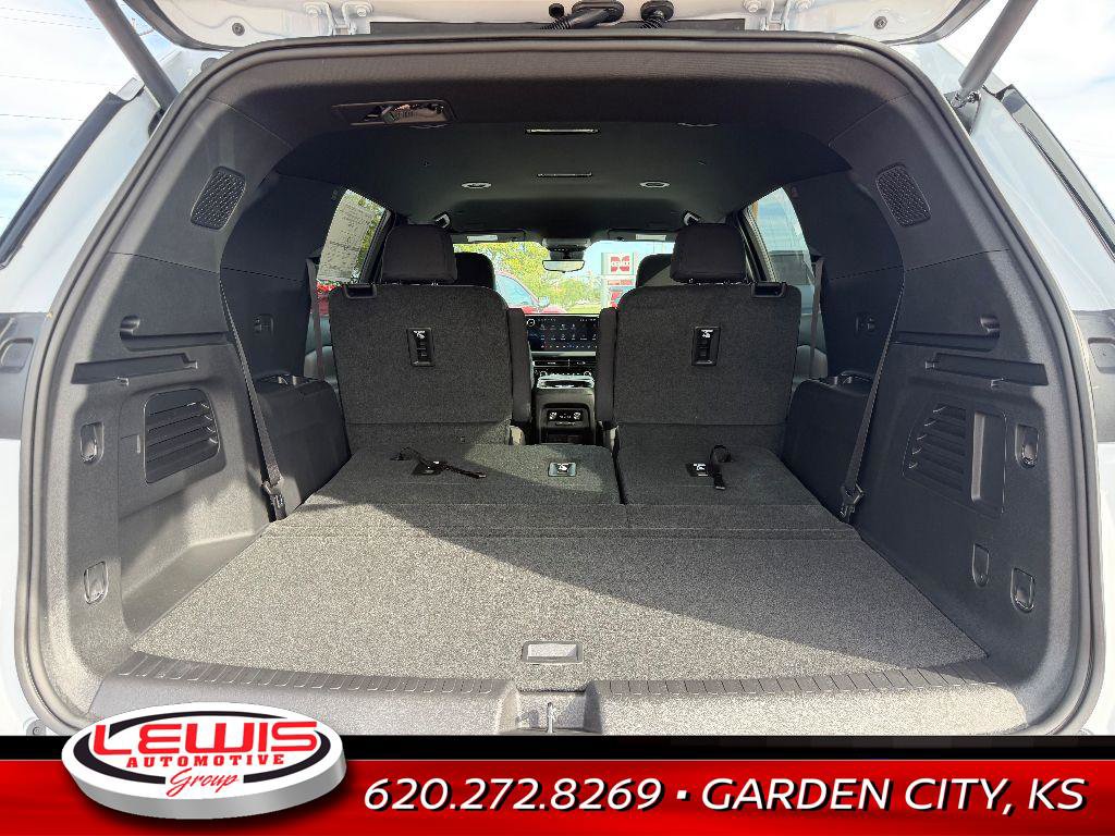 New 2026 Chevrolet Traverse LT image 17