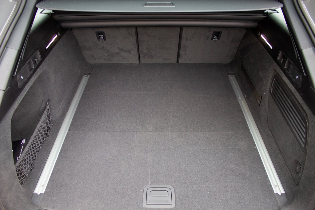 Used 2025 Audi RS 6 performance image 23