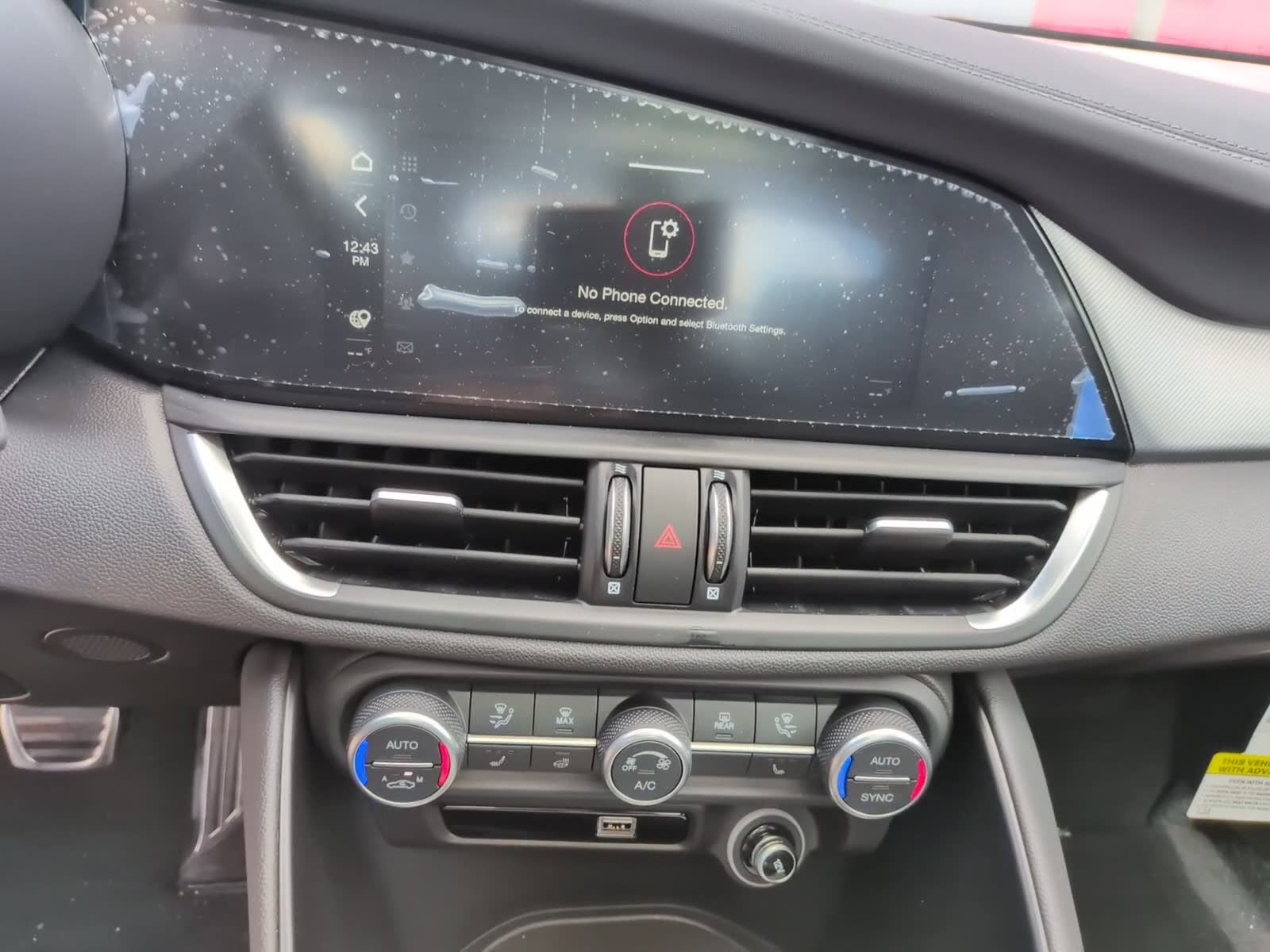 New 2026 Alfa Romeo Giulia AWD image 29